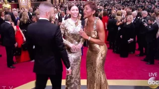 Justin Timberlake steps in front of Jessica Biel and Robin Roberts