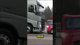 VOLVO VS SCANIA FRENADO DE EMERGENCIA! 😱🚛 #shorts