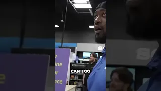 Jidion Is PRANKING Customers At Bestbuy☠️ #shorts #jidion #trending