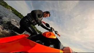 Epic Jetski Adventure: High-Speed Tricks & Jumps!