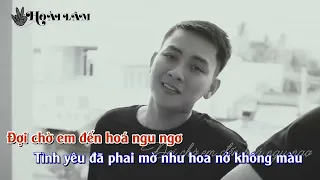 [Karaoke] Hoa nở không màu - Hoài Lâm