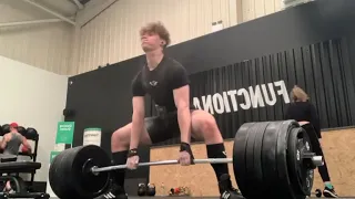 240kg/529lbs deadlift attempt @ 15 years old 77kg/171lbs