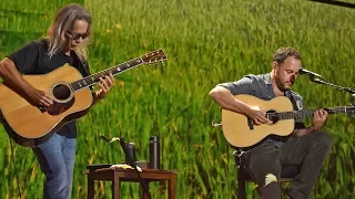 Dave Matthews & Tim Reynolds - Odds Are Against Us (Live at Farm Aid 2017)