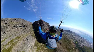 Gliding down Table Mountain in 1 min