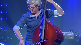 Kyle Eastwood - Taxi Driver-Theme (Live) - RTL Live