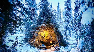 -33c ￼WINTER CAMPING IN TREE HOUSE *FREEZING COLD