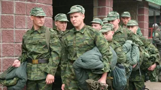 Армия России Распорядок. Как устроен солдатский день