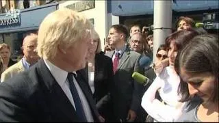 Raw Video: After Riots, London Mayor Heckled