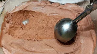 Ricetta semplice per gelato al cioccolato fatto in casa, solo 3 ingredienti! In 5minuti!