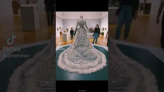 A Glimpse at the Guo Pei Couture Fantasy exhibit in San Francisco!