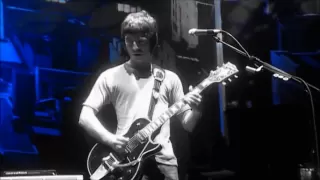 Oasis - "Hey Hey, My My" (Neil Young) Familiar to Millions: Live At Wembley (2000)