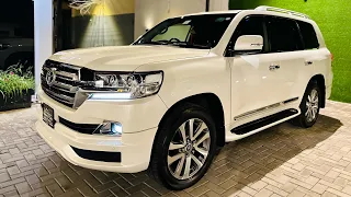 Land Cruiser ZX V8 2018 (4K Review) - Interior and Exterior Details