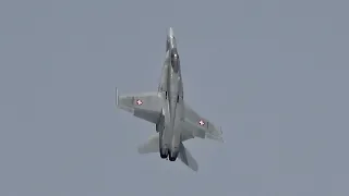 McDonnell Douglas F/A-18C Hornet Swiss Air Force flying Display Emmen AirShow 2019