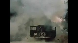 Блокада: Пулковский меридиан (1974) - car crash scene