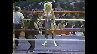 POWW Wrestling: Brandi Mae vs. Peggy Lee Leather