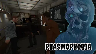 NEVER GOING GHOST HUNTING AGAIN!! | PHASMOPHOBIA