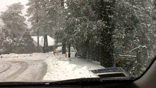 Crestline Snow Storm 2012.wmv