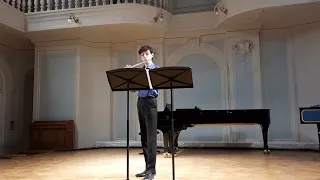 Т.Ичиянаги "In a living memory" для флейты соло - исполняет Георгий Абросов