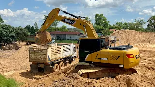 SANY SY215c-10 ACE loading sand to the dump truck