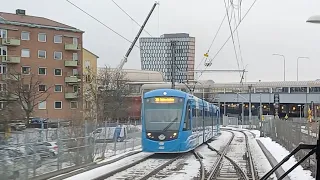 Tvärbanan Cab Ride - A Driver's Eye View of Stockholm Tram Route 30.