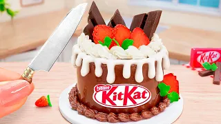 🍫 (AMAZING) Satisfying Miniature Chocolate Cake Decorating | Kitkat Cake Idea by Bella Mini Cooking
