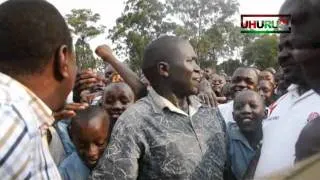 Uhuru Kenyatta stopover at Musingu Boys High School