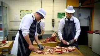 Chef Ramsay Teaches Butchers How to Cook Steak - The F Word With Foxy Games