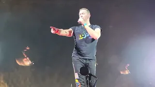 Coldplay - Fix You (2/2), floor front (12 August 2022, Wembley Stadium - London)