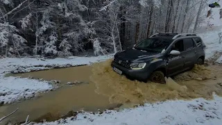 Dacia Duster vs Lada Niva vs Suzuki Jimny Deep Mud Offroad