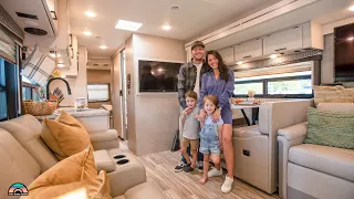 Full Time RV Life - Family of 4 in Class A RV
