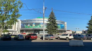 Live: On Lenin St. in Ufa, Russia