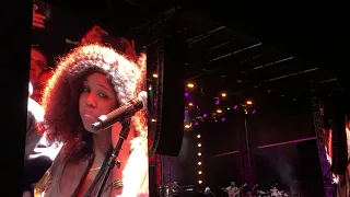 Thundercat ft. Michael McDonald - Show You the Way (Live at Camp Flog Gnaw 2019)