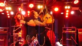 Black Star Riders - Whiskey in the jar ( Live at Rock At Sea)