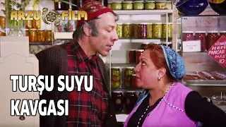 Neşeli Günler - Turşu Suyu Kavgası