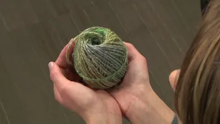 How to Make Center-Pull Yarn Balls (the Easy Way)