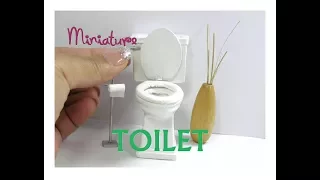 Toilet Wood Dollhouse Miniature Furniture Working Seats and Removable Tank Cover
