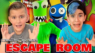 WE ARE TRAPPED in RAINBOW FRIENDS ESCAPE ROOM In Real Life (FUNhouse Family)