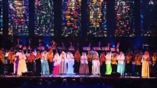 Johann Strauss Orchestra with Andre Rieu - "I will Follow Him" (chorus)