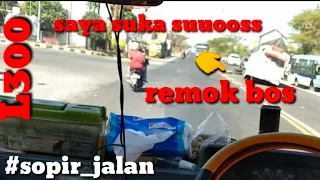 L300 VS Avansa Ngebut Di Jalan Berglombang