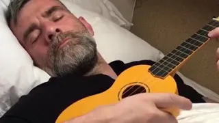 Stefan Karl sings for the last time. - ♡