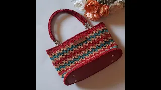 Crochet bag with base - super easy tutorial |  @somascreativecorner