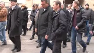 Революция на Востоке: Кабинет Добкина обыскивают майдановцы, на Донетчине ищут Януковича