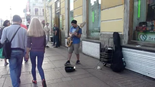 в Санкт-Петербурге на Невском проспекте