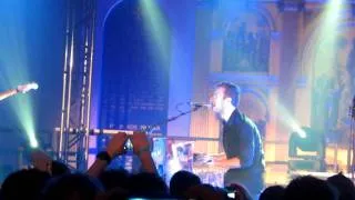 Chris Martin and Jonny Buckland / Coldplay - Every Teardrop Is A Waterfall - Little Noise Sessions