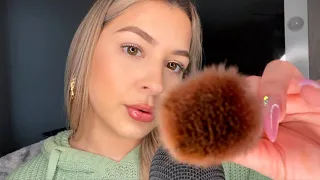 ASMR doing your makeup fast & aggressive but 👉🏽no talking👈🏼 ONLY mouth sounds 🥰