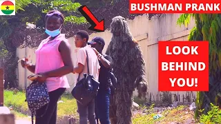 😂😂😂They Have No Idea What's Behind Them! Bushman Scare Prank Episode 13! Laugh Nonstop!