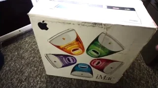 Unboxing a First Gen iMac G3