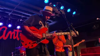 ￼Legendary ￼Chicago bluesman John Primer at Antones