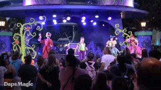 Villains Dance Party the Tremaines - Opening Day - Halloween Time 2022 - Disneyland