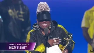 MTV : CONGRATULATIONS ❣ Missy Elliott Receiving and Naming Her Well Deserved Award Correctly༺🌹༻